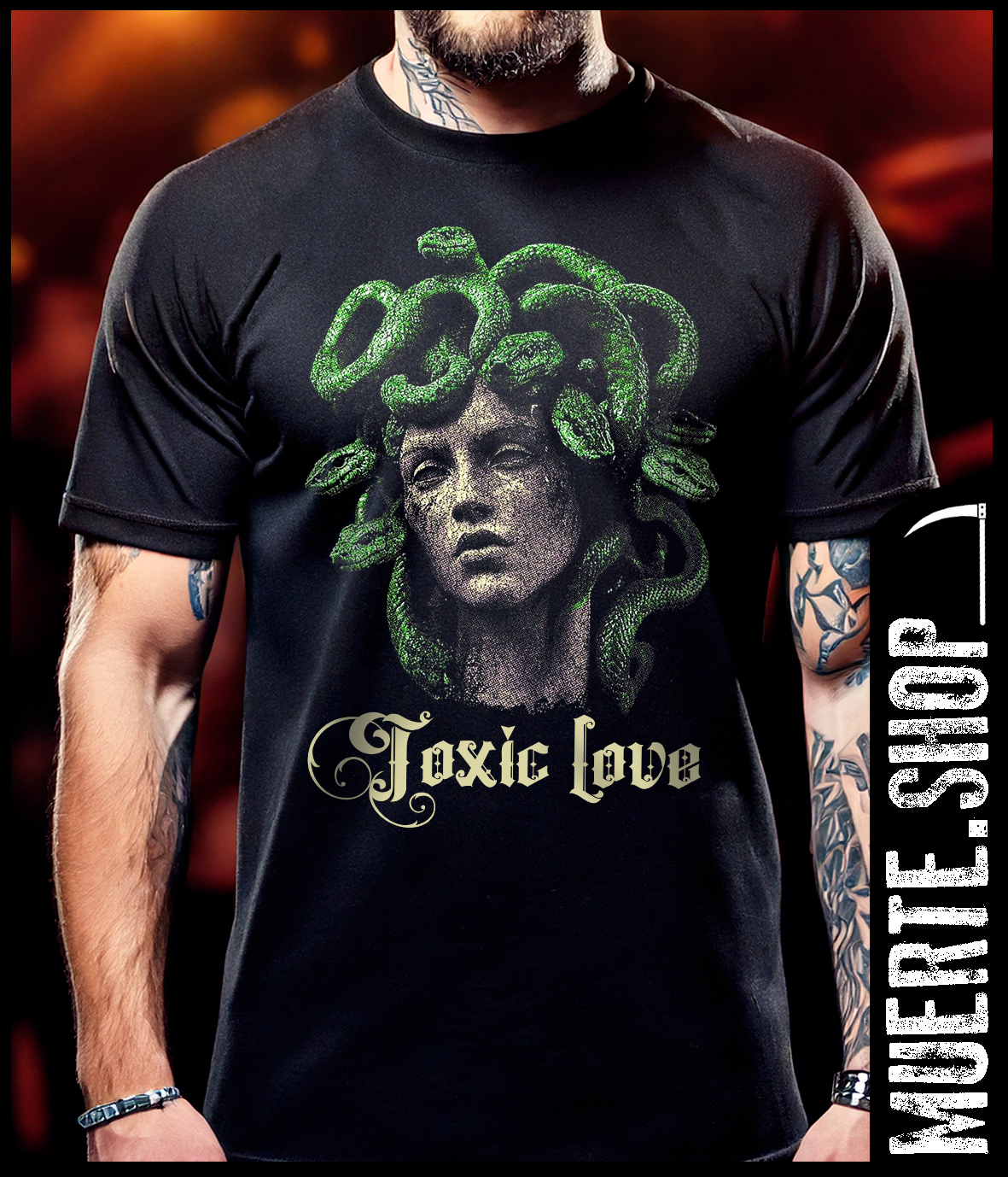 Черна тениска TOXIC LOVE GORGONA с щампа Черна тениска TOXIC LOVE GORGONA с щампа
